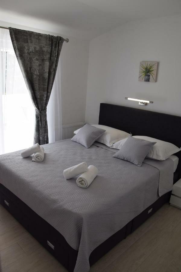 Apartman Mili Baska Voda Exterior photo